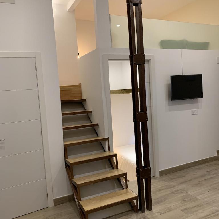 Modern Apartment III in Madrid - Two-Bedroom Apartment - 14