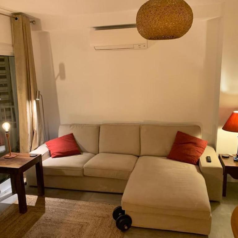 Beachfront San Pedro Alcantara - Three-Bedroom Apartment - 6