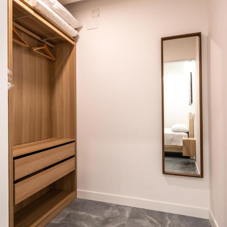 La Maison di Tina - Camera Matrimoniale con Bagno Privato - 17
