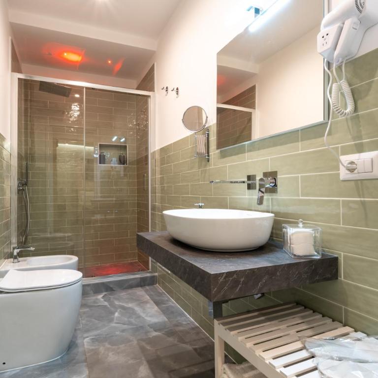 La Maison di Tina - Camera Matrimoniale con Bagno Privato - 28