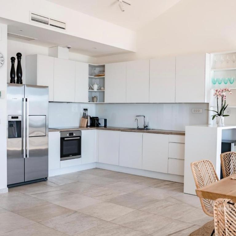 Lustica Bay Waterfront Family Apartment - Apartment - 4