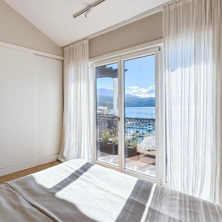 Lustica Bay Waterfront Family Apartment - Apartment - 18