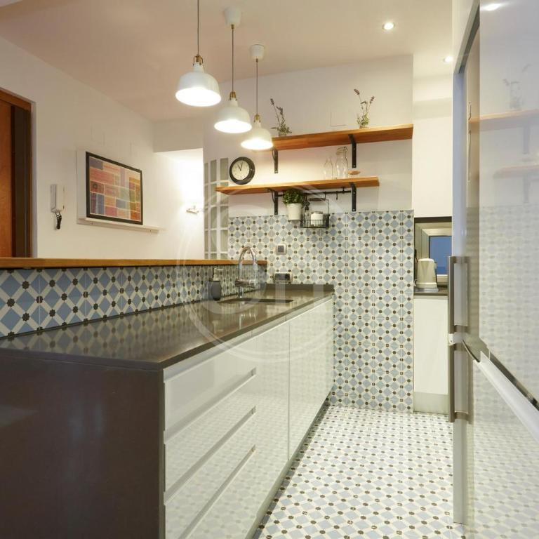 Nice apartment in Les Corts - Two-Bedroom Apartment - 10