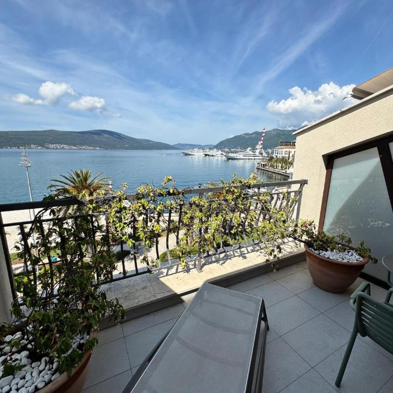 Hotel Pine - Suite with Terrace and Sea View - 7