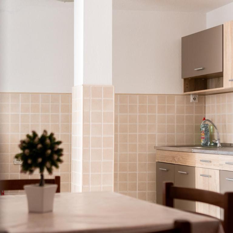 Higo Apartments - Porodični Studio - 6