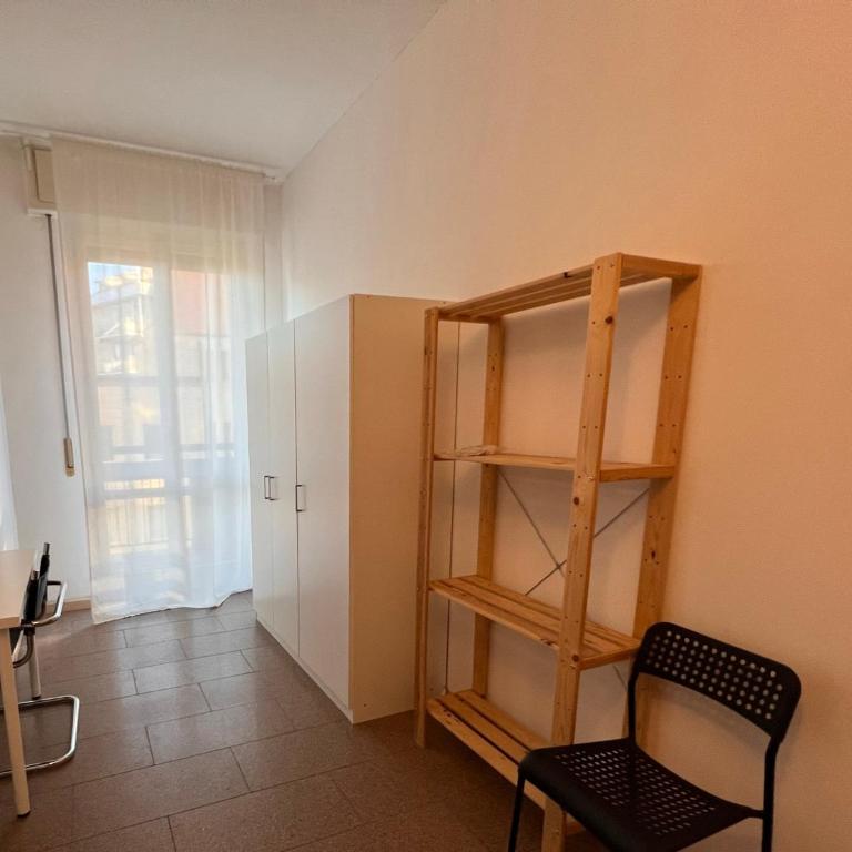 Como City Life - Standard Single Room with Shared Bathroom - 4