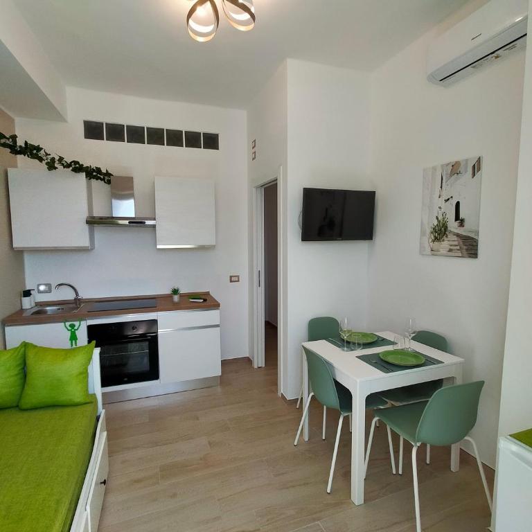 Dimora Giovanni - Double Room with Balcony - 3