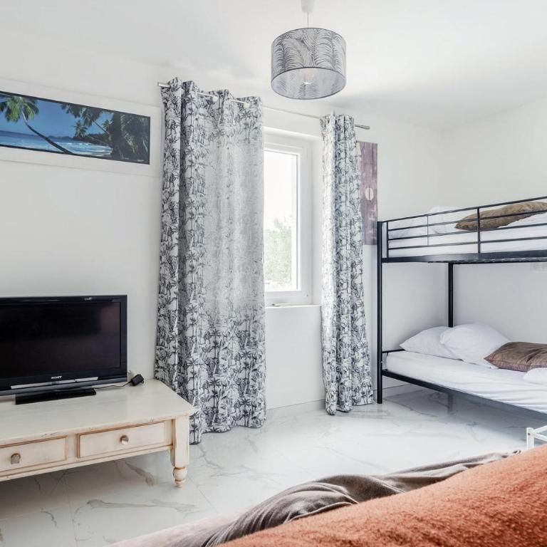 Pet Friendly Home In Saint-Maxime - Casa Vacanza con 5 Camere da Letto - 11