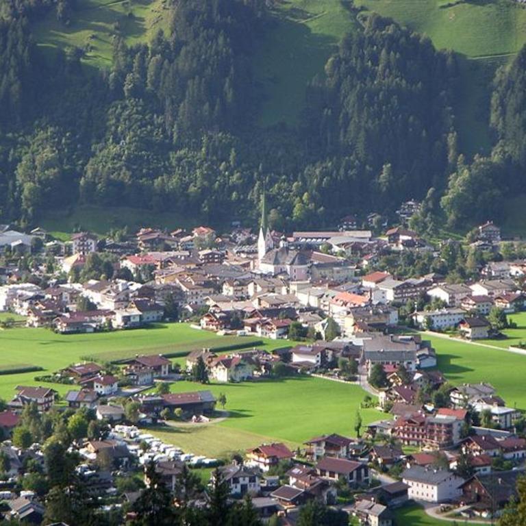 Gasthof Kirchenwirt - Vierbettzimmer mit Bergblick - 4