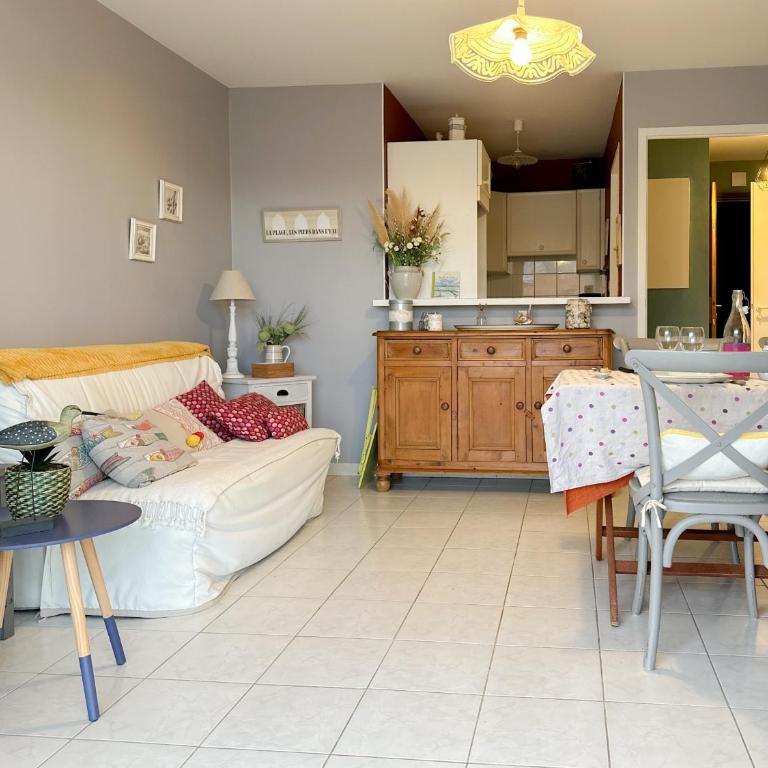 Appartement cœur de ville Les Sables - 4 personnes - Apartment mit 1 Schlafzimmer - 6