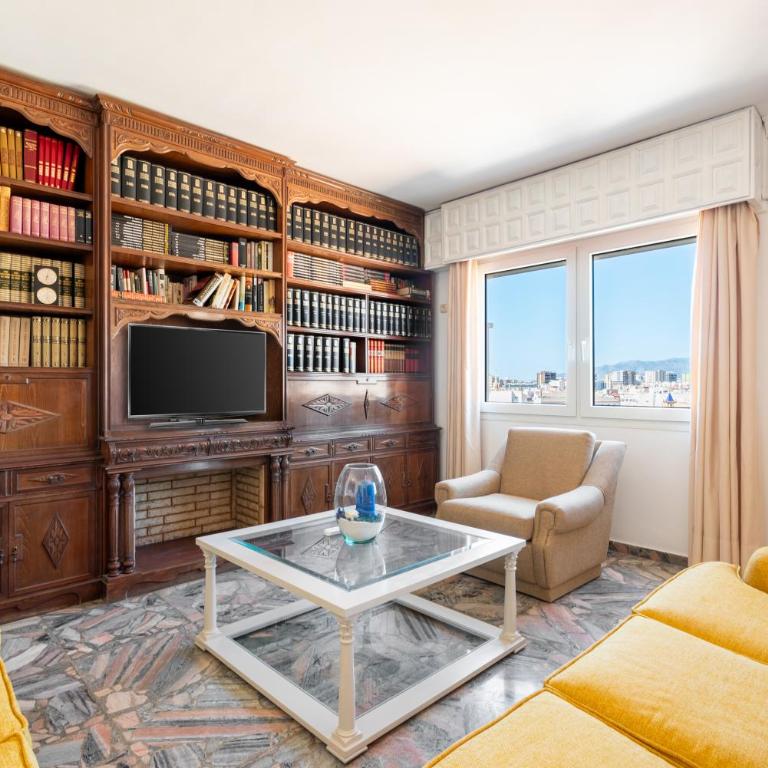 WintowinRentals Céntrico y Luminoso Apartamento en el Corazón de Málaga - Apartamento de 3 dormitorios - 15