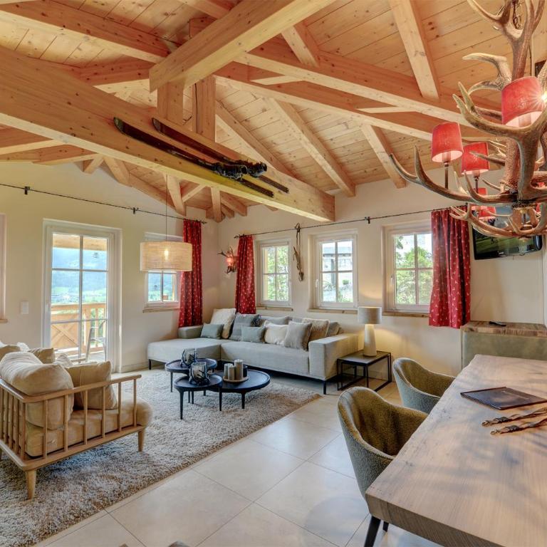 Residenz an der Burg by Kaprun Rentals - Penthouse-Apartment mit historischer Aussicht - 1