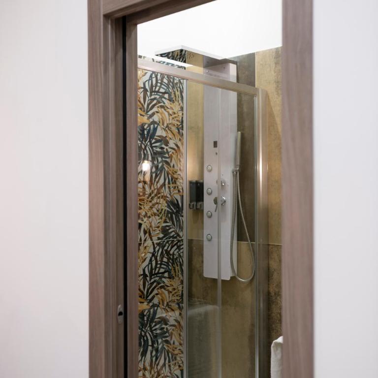 Trastevere Luxury Rooms - Superior Queen Room - 13