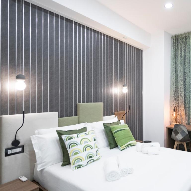 Trastevere Luxury Rooms - Deluxe King Room - 19