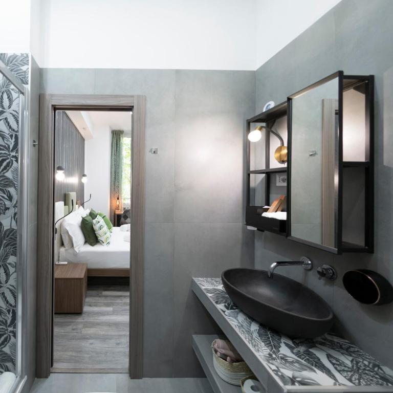 Trastevere Luxury Rooms - Deluxe King Room - 30