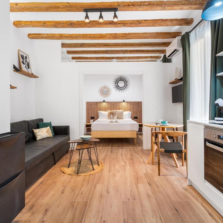 Lodging Apartments Almirall Beach 21 - One-Bedroom Apartment - 2