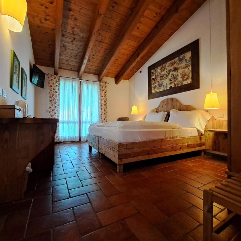 Corte San Mattia - Camera Superior Matrimoniale/Doppia con Letti Singoli con Vista Città - 13