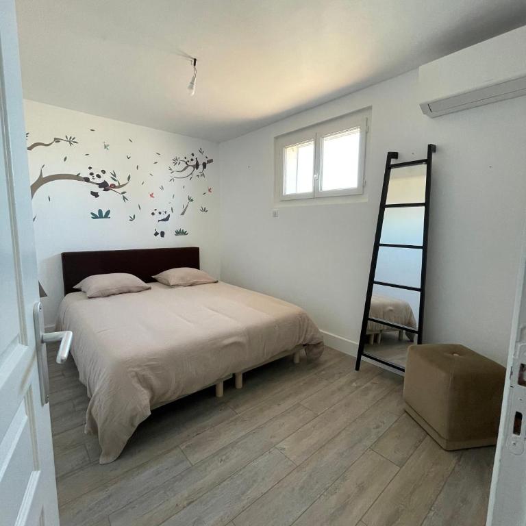 Appartement traversant Les Saintes vue sur Etangs camargue - Appartamento - 11