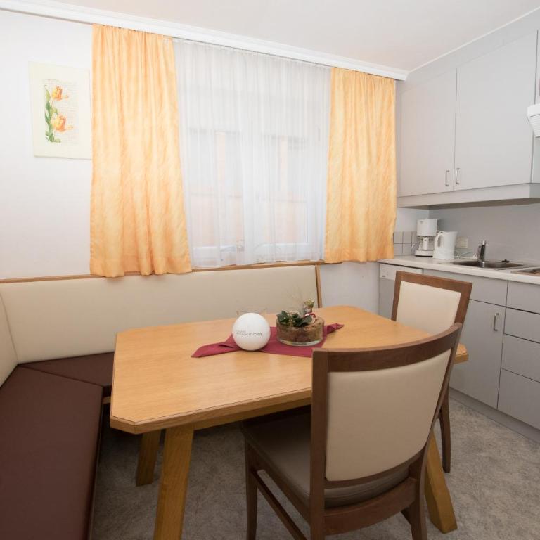 Jennys Huamatl - Apartamento de 2 dormitorios - 5