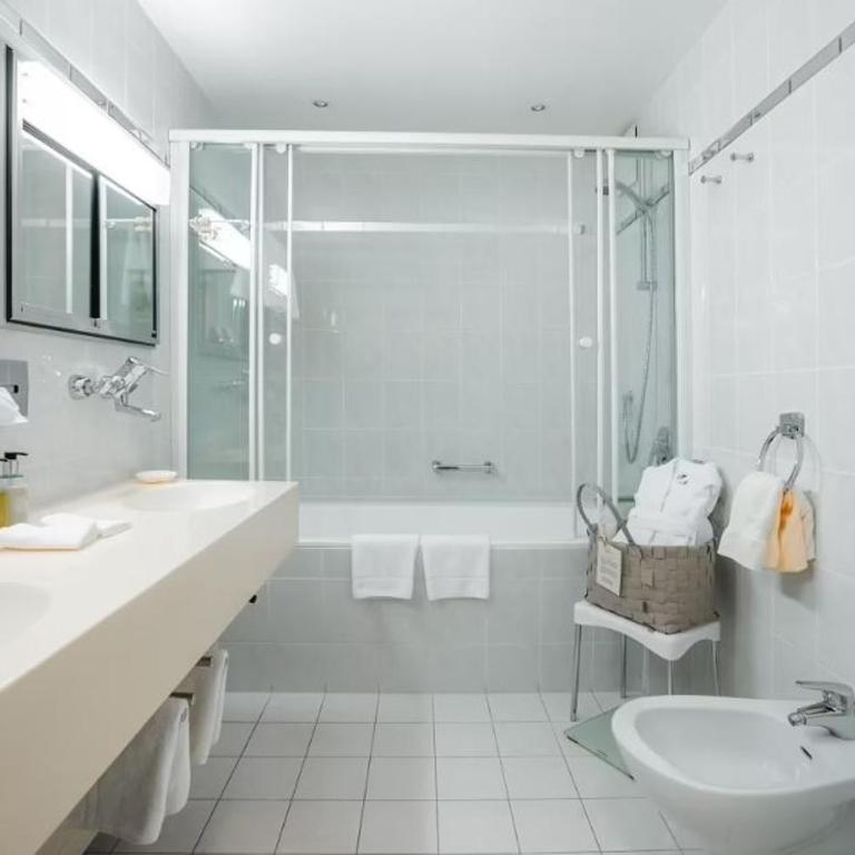 SCHÜLE'S Gesundheitsresort & SPA - Großes Doppelzimmer - 3