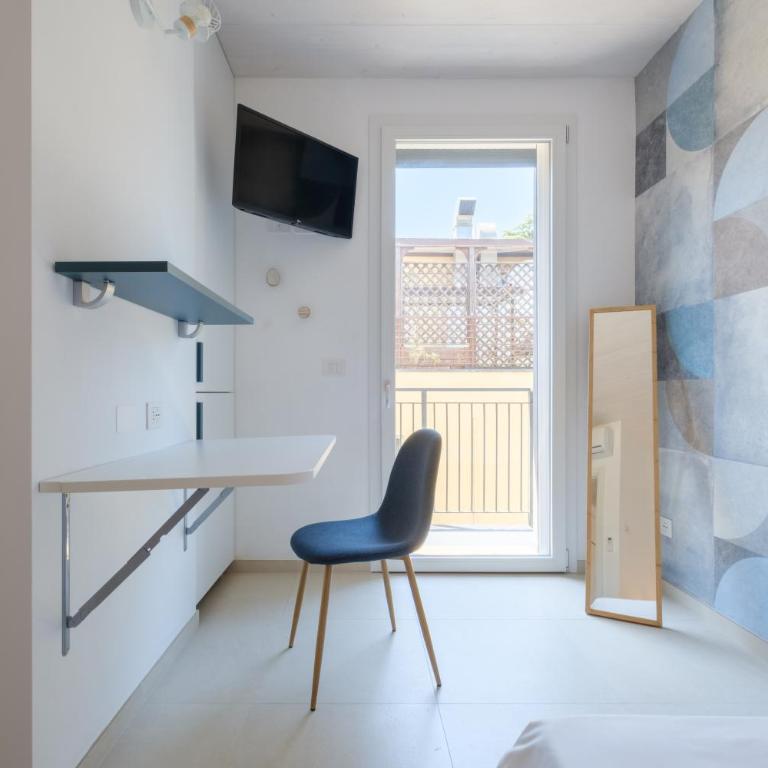 Apartment With Elevator And Private Parking - Three-Bedroom Superior Apartment - 27
