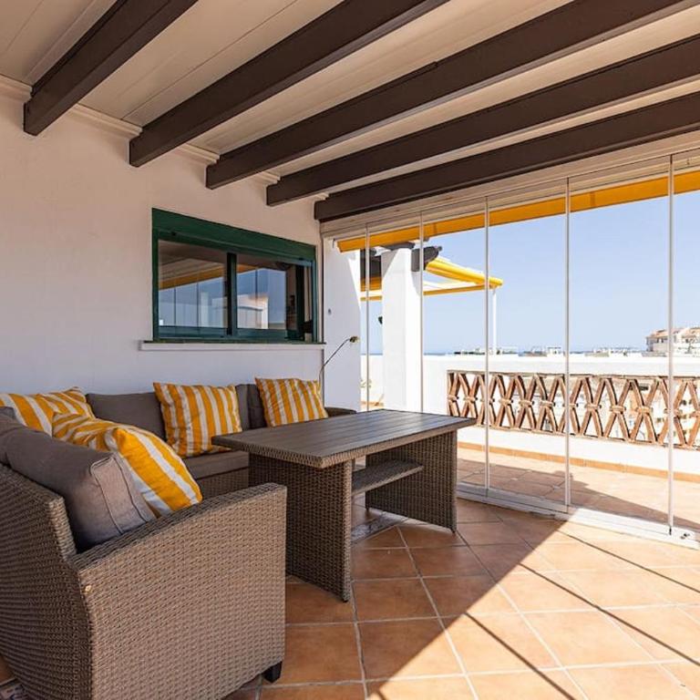 Spacious Penthouse with Spectacular Sea Views! - Apartamento de 3 dormitorios - 35