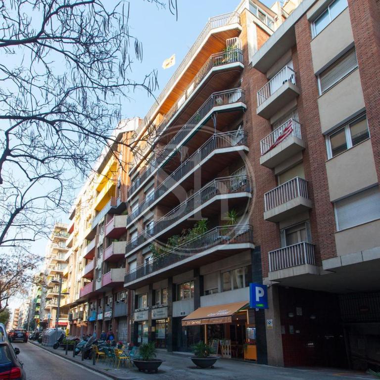 Agradable y luminoso apartamento ideal para 5 - Three-Bedroom Apartment - 30