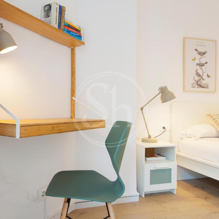 Agradable y luminoso apartamento ideal para 5 - Three-Bedroom Apartment - 24