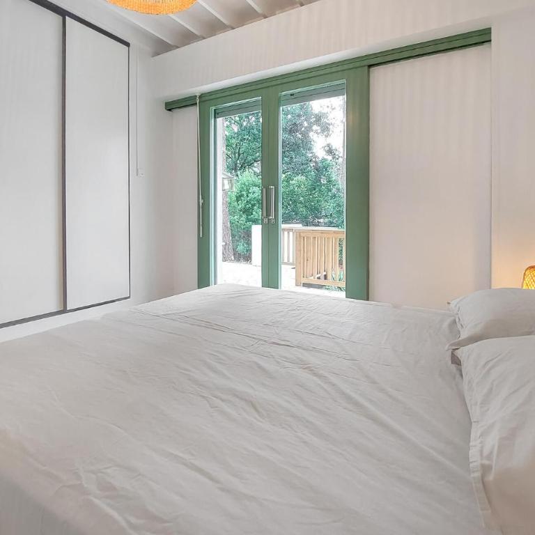 Gorgeous Home In Lege-Cap-Ferret With Wifi - Maison de Vacances 2 Chambres - 8