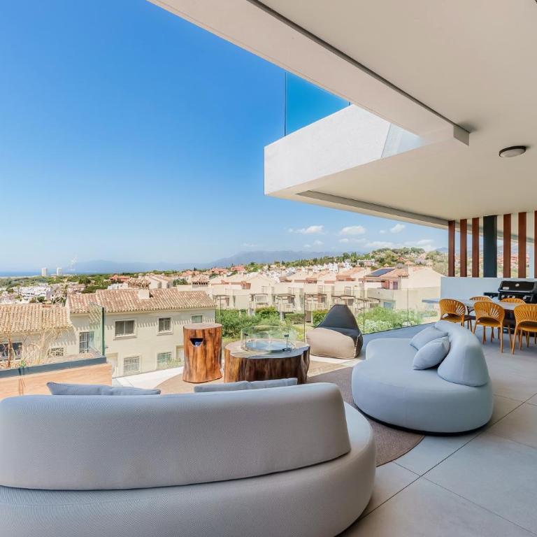 Villa Vida - Luxury Panorama Seaview Penthouse in Organic-Boho Design with Pool, Gym, Spa - Apartamento - 2 niveles - 4