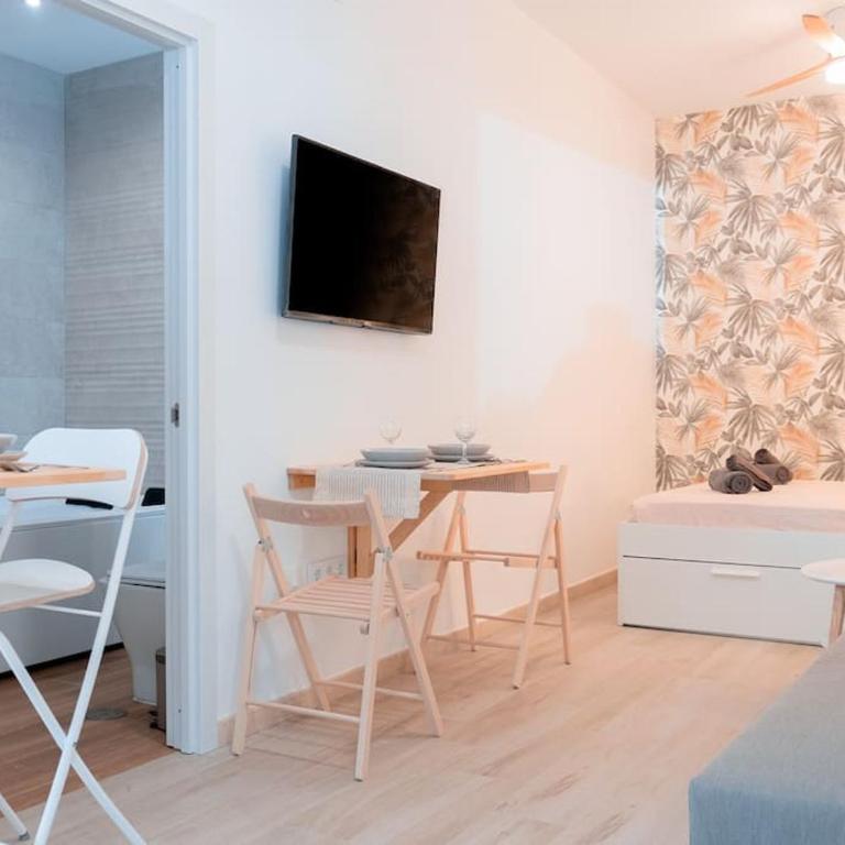 ISG Apartments Triana Jacuzzi 3 - Estudio con bañera de hidromasaje - 10