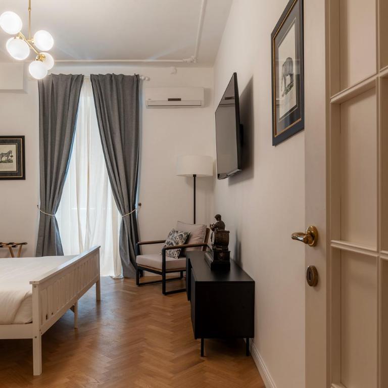 Toscana 2bis - FromHometoRome - Appartamento con 1 Camera da Letto - 2