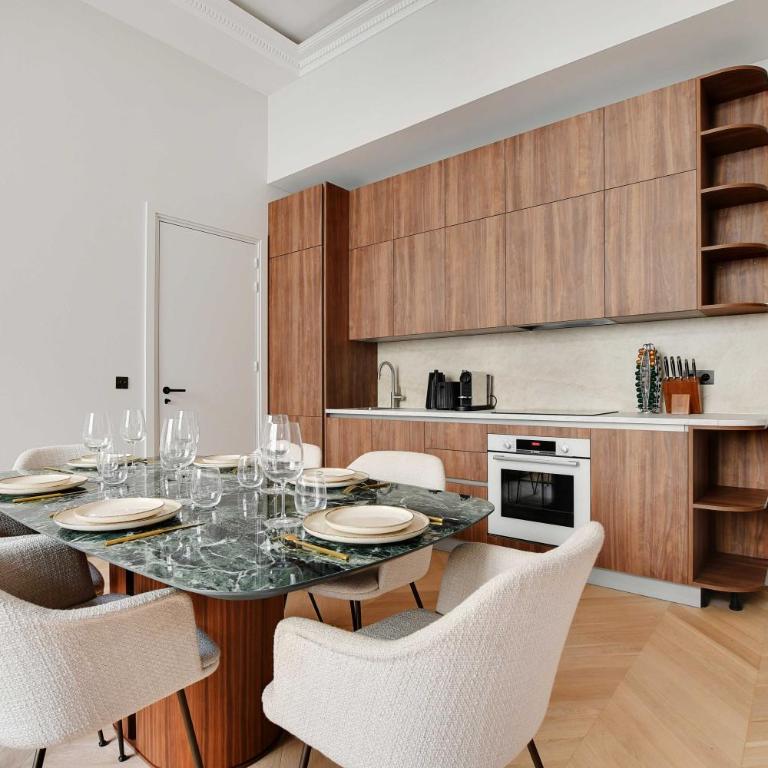 Luxury Apartment - 2BR-4P - GeorgeV-Champs Elysees - Two-Bedroom Apartment - 8