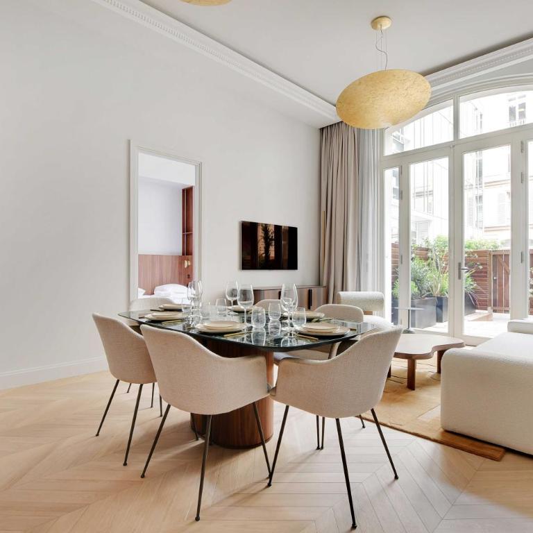 Luxury Apartment - 2BR-4P - GeorgeV-Champs Elysees - Two-Bedroom Apartment - 11