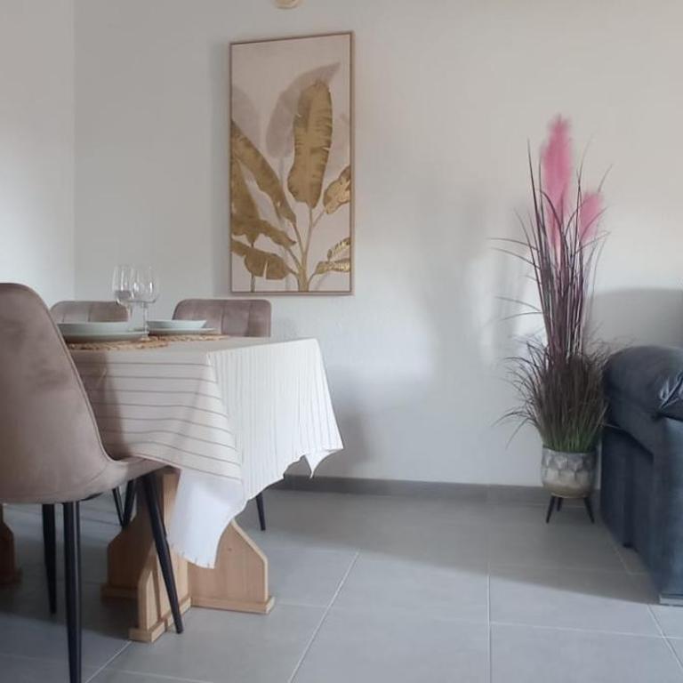 Margaritas25 - Two-Bedroom Apartment with Terrace - 4