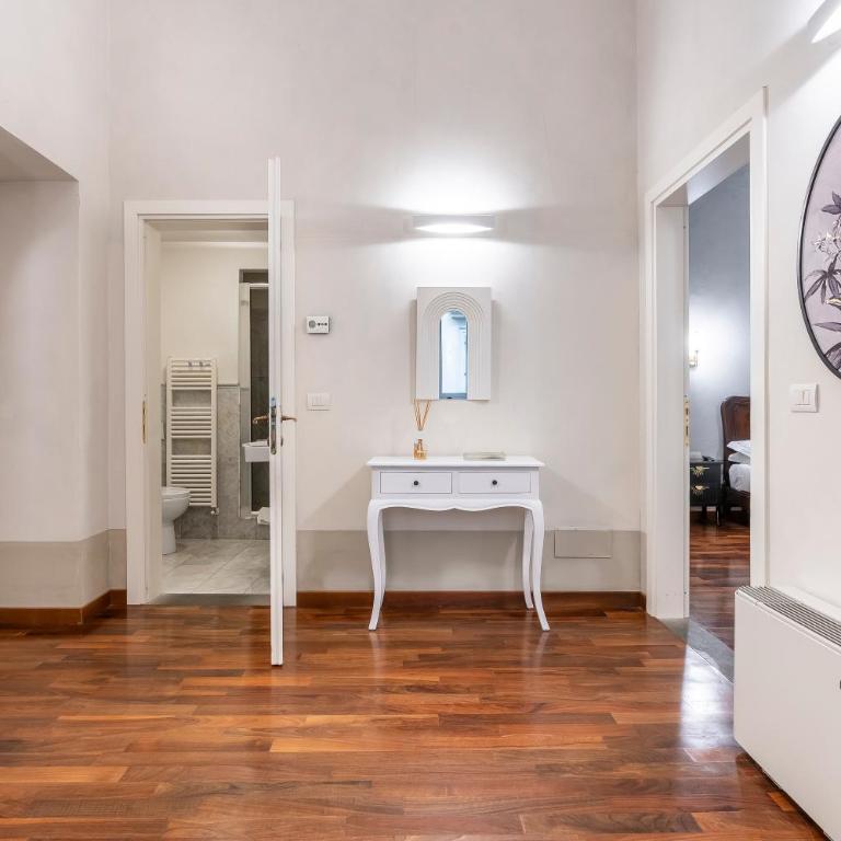 Palazzo Tornaquinci - Appartamento con 1 Camera da Letto - 18