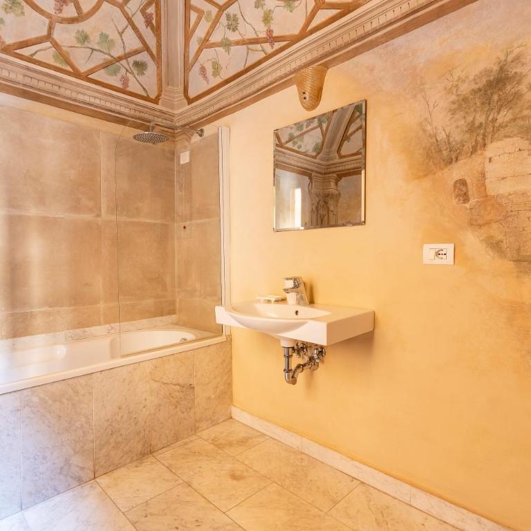 Palazzo Tornaquinci - Monolocale Superior - 16