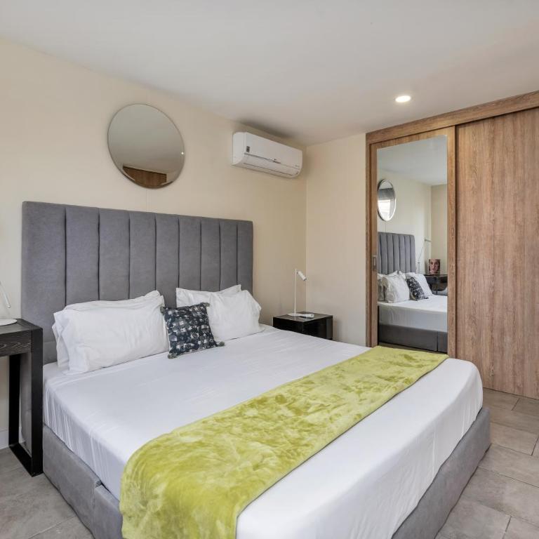 Go Living & Suites by HOUSY - Apartamento con balcón - 2