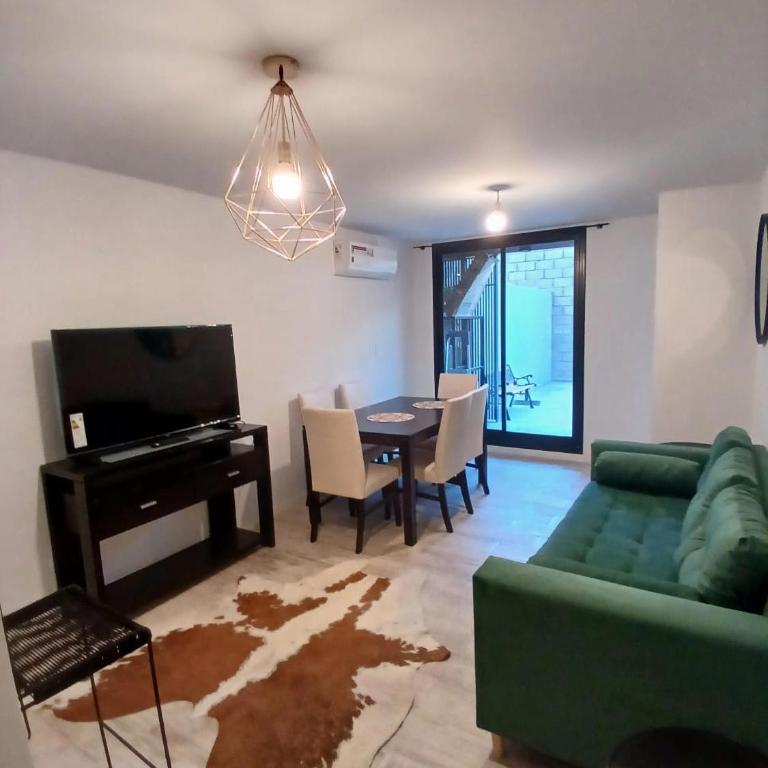 Quatro Housing Premium Getaway - Two-Bedroom Apartment - 1