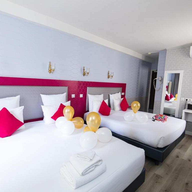 HOTEL DE PARIS MONTPARNASSE - Chambre Quadruple avec Terrasse - 2