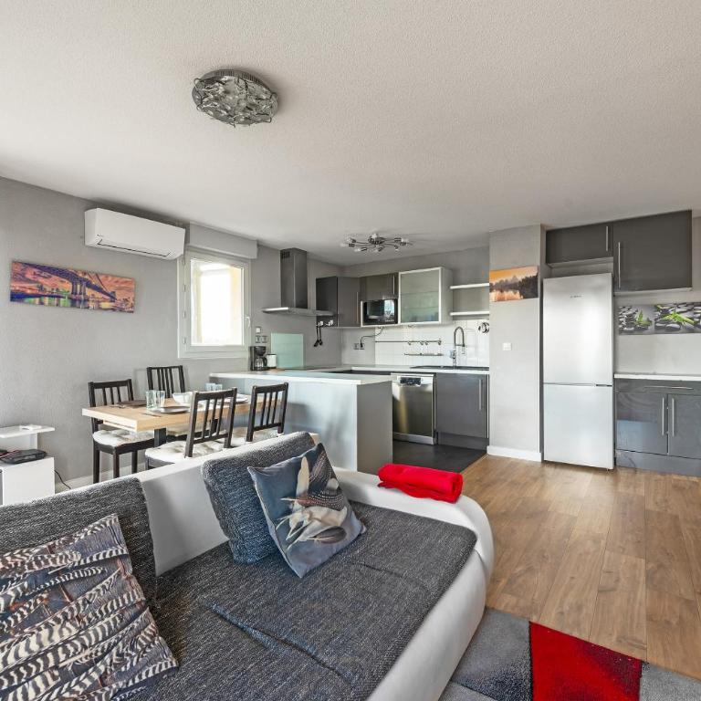T3 - 2 places de parking - balcon - Climatisation - Appartamento con 2 Camere da Letto - 1