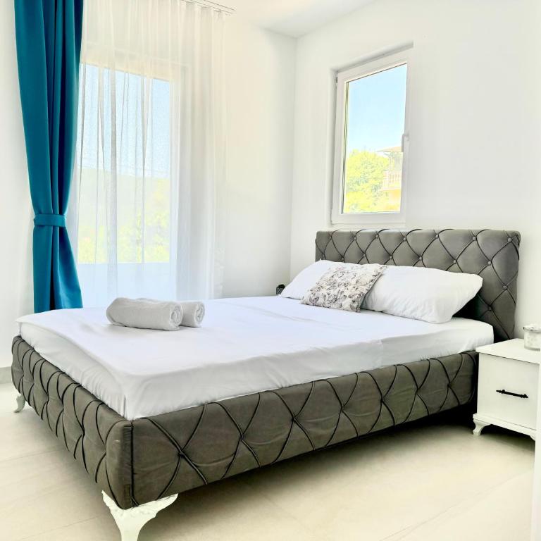 Apartmani Asovic - One-Bedroom Apartment with Balcony - 1