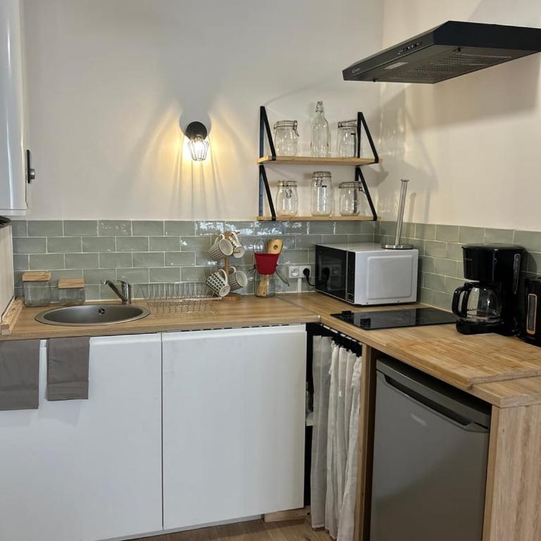 Les Carmélites : central à 5 min à pied de la Gare - Appartement 1 Chambre - 5