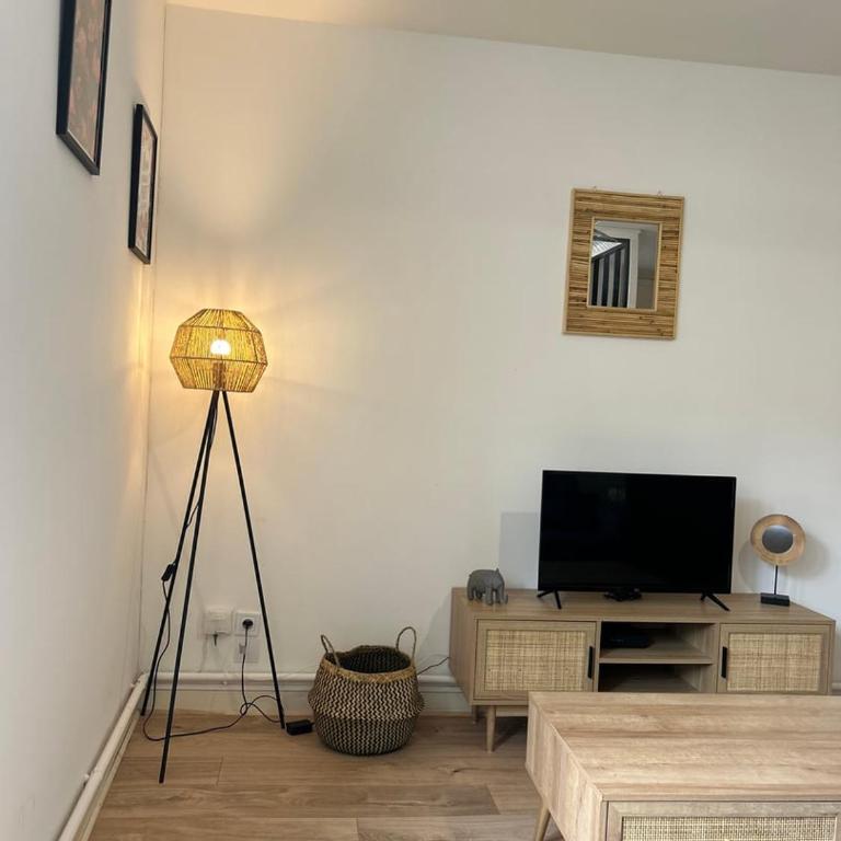 Les Carmélites : central à 5 min à pied de la Gare - Appartement 1 Chambre - 10