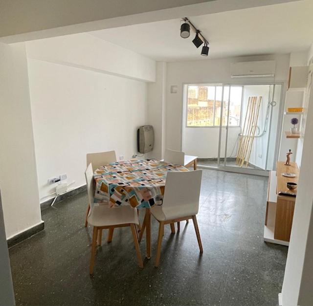 Dpto luminoso zona centro - One-Bedroom Apartment - 6