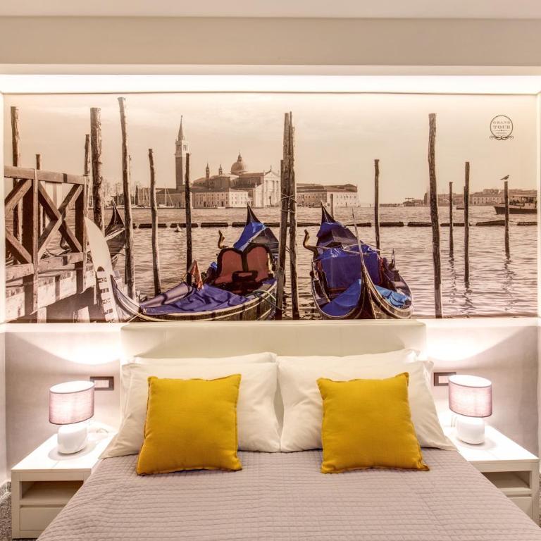 Grand Tour Rome Suites - Liberty Collection - Camera Deluxe Matrimoniale/Doppia con Letti Singoli - 13