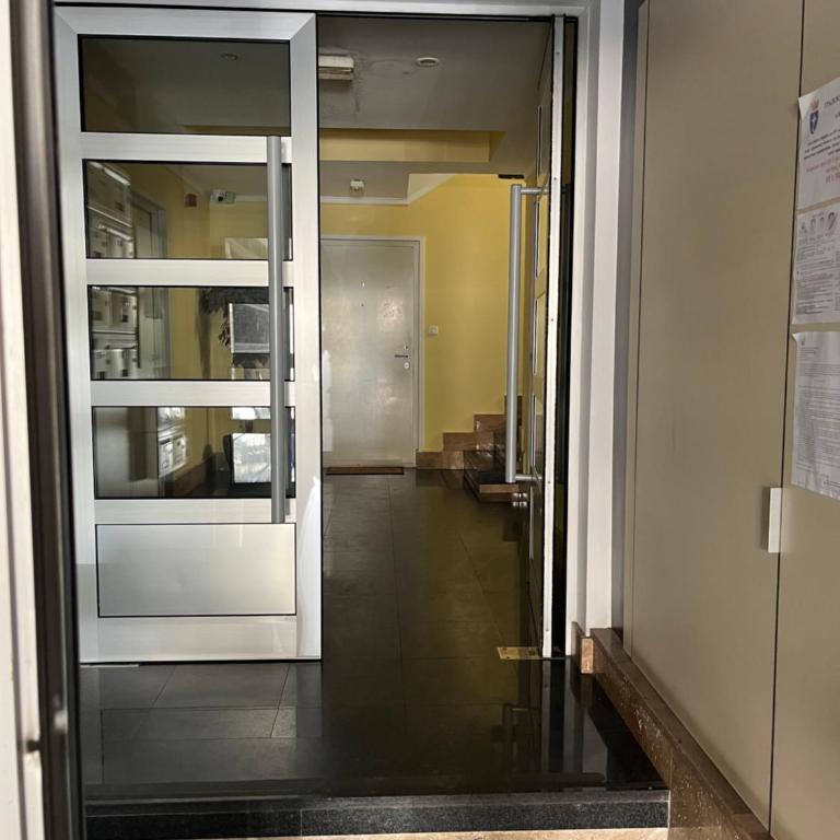 Sofia - Deluks Apartman sa 2 Spavaće Sobe i Balkonom - 13