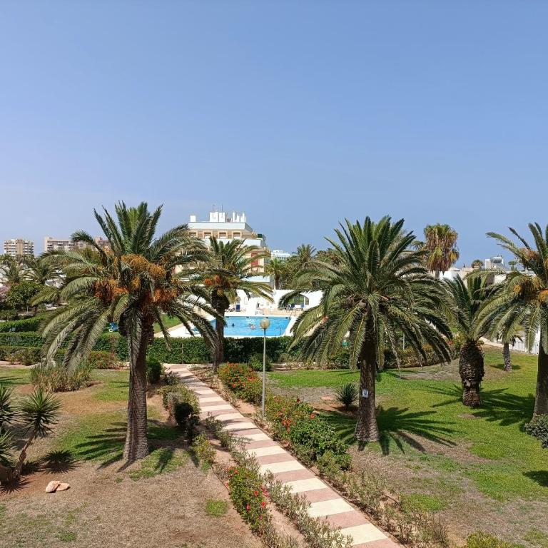 Tropicana Suite con salida directa al mar y piscina - One-Bedroom Apartment - 26