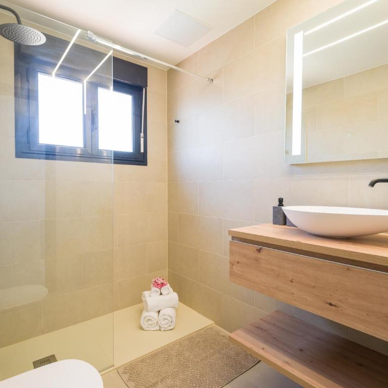 Giraud I - Luxury Modern villa next to the sea with jacuzzi & Pool - Villa de 2 dormitorios - 29