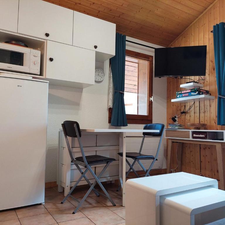 Chamonix: Charmant 2 pièces avec parking proche centre - FR-1-517-66 - Apartamento - 10